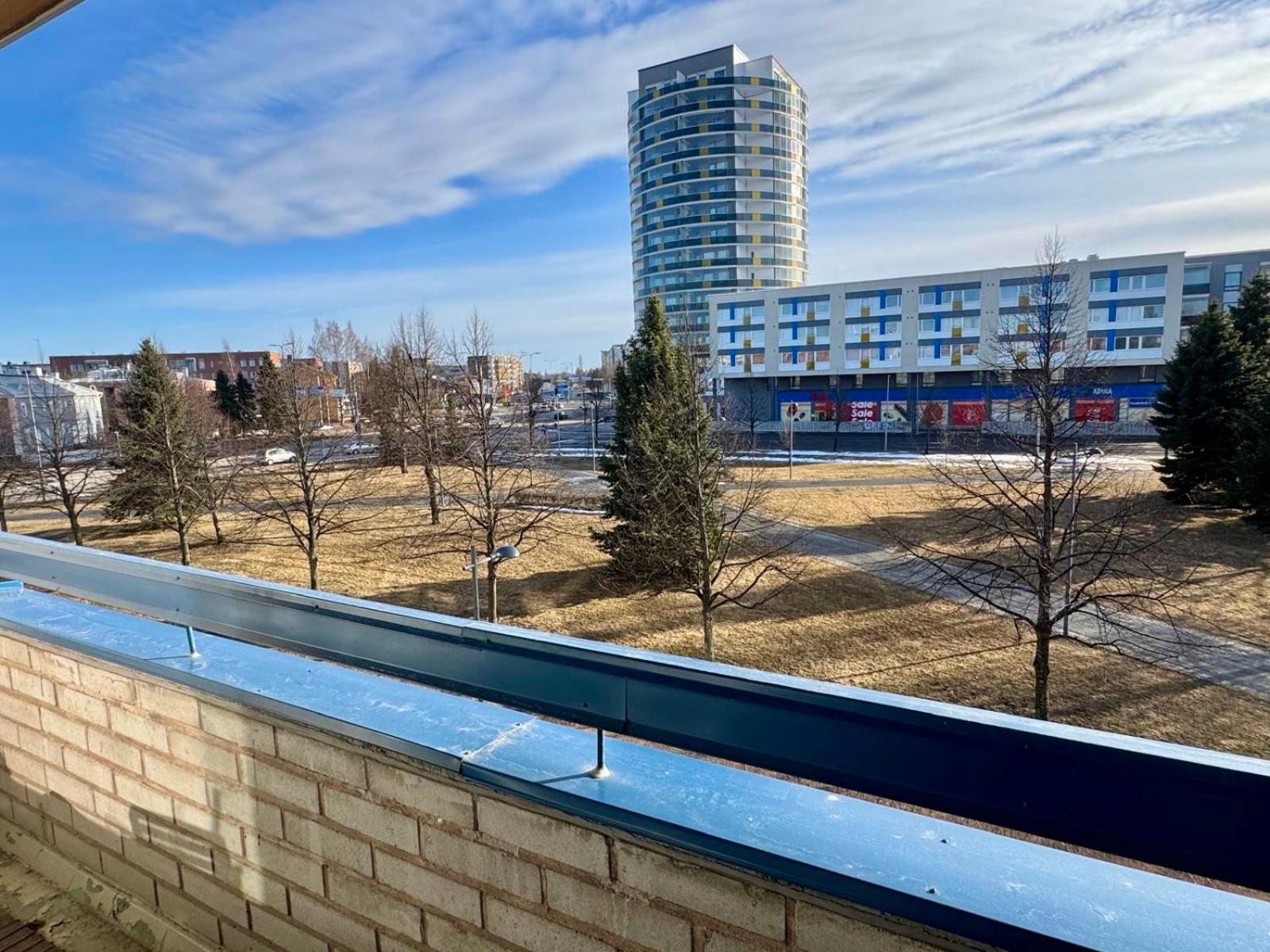 Апартаменты Kiva Majoitus 1-4Hloe, 500M Keskustaan, Parkkipaikka Оулу Экстерьер фото